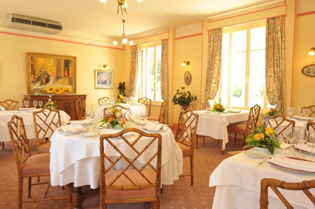Logis L'Hermitage Buzançais Екстериор снимка